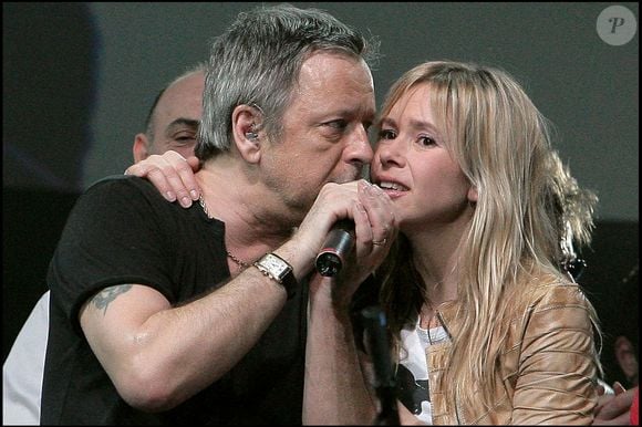Renaud et Romane Serda en concert
©ALAIN GUIZARD / BESTIMAGE