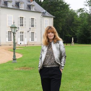 Et malgré un cadre pas idéal, elle trouvera une solution  : "On gèrera le truc avec mes soeurs. Les derniers moments de la vie sont ceux où l’on a besoin d’être entouré"

Gwendoline Hamon - 3ème édition du festival du film de Demain (30 mai - 2 juin 2024) à Vierzon, France, le 2 juin 2024. © Coadic Guirec/Bestimage