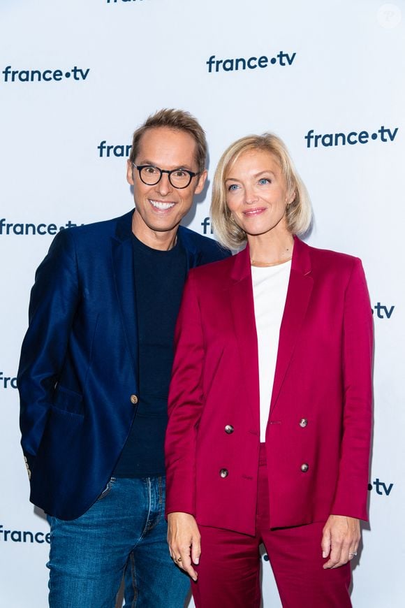 Damien Thévenot, Maya Lauqué lors du photocall dans le cadre de la conférence de presse de France Télévisions au Pavillon Gabriel à Paris, France, le 24 août 2021. © Pierre Perusseau/Bestimage