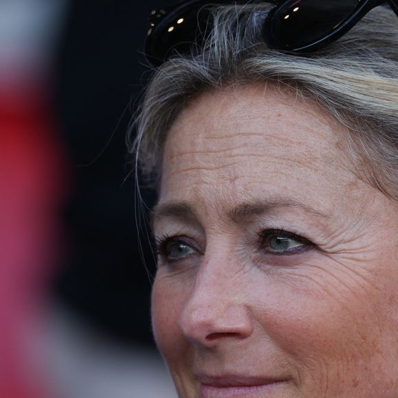 Anne-Sophie Lapix en tribunes pendant l'épreuve finale de football opposant la France à l'Espagne lors des Jeux Olympiques de Paris 2024 (JO) au Parc des Princes, le 9 août 2024 @Zuma Press / Bestimage
