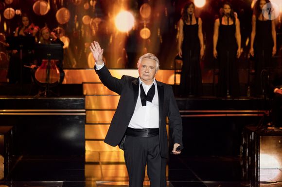 Exclusif - Michel Sardou - Enregistrement de l'émission "Dernier Show" de Michel Sardou, au Palais des Sports à Paris. Le 12 septembre 2017. © Pierre Perusseau / Bestimage