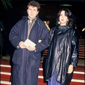 Daniel Balavoine a retrouvé l'amour dans les bras de Corinne Barcasset avec laquelle il a eu deux enfants.

Daniel Balavoine avec son épouse Corinne Barcasset aux Victoires de la musique en 1985.  Photo par AGENCE / BESTIMAGE