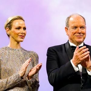 Le prince Albert II de Monaco et la princesse Charlène lors de la cérémonie de clôture du 65ème festival de télévision de Monte-Carlo, Monaco, le 16 juin 2026. © Claudia Albuquerque/Bestimage