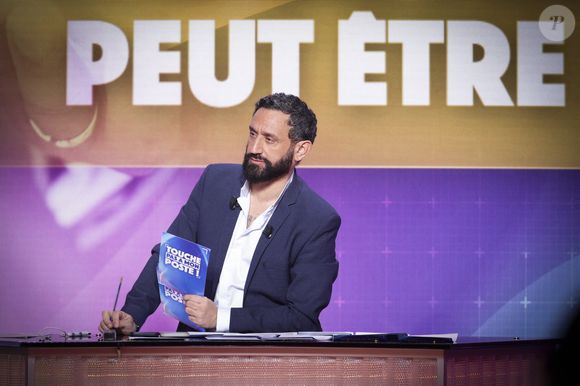 Exclusif - Cyril Hanouna, sur le plateau de l’émission « TPMP » (Touche pas à mon poste) présentée par C.Hanouna et diffusée en direct sur C8, Paris, France, le 13 février 2025. © Jack Tribeca / Bestimage