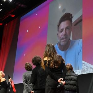 Audrey Lamy et les membres du jury et David Charvet lors de la cérémonie d'ouverture du 29ème Festival du Film de Comédie à L'Alpe d'Huez, France, le 19 janvier 2026. Photo par Mireille Ampilhac/ABACAPRESS.COM