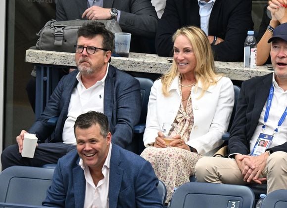 Sa présence a réjoui ses nombreux fans sur les réseaux sociaux, heureux de le revoir même s'il est affaibli

Michael J. Fox et sa femme Tracy Pollan à l'US Open à Flushing Meadows, Queens à New York le 7 Septembre 2025.