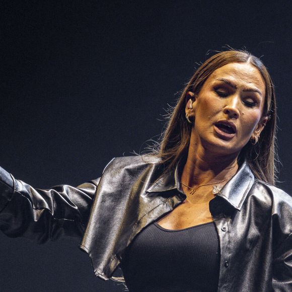 Pour elle, la foi reste un socle, autant sur le plan personnel qu’artistique.

Vitaa lors du concert "Scoop Live" de Radio Scoop à la LDLC Arena de Décines près de Lyon, le 25 février 2025. 

© Sandrine Thesillat / PsnewZ / Bestimage