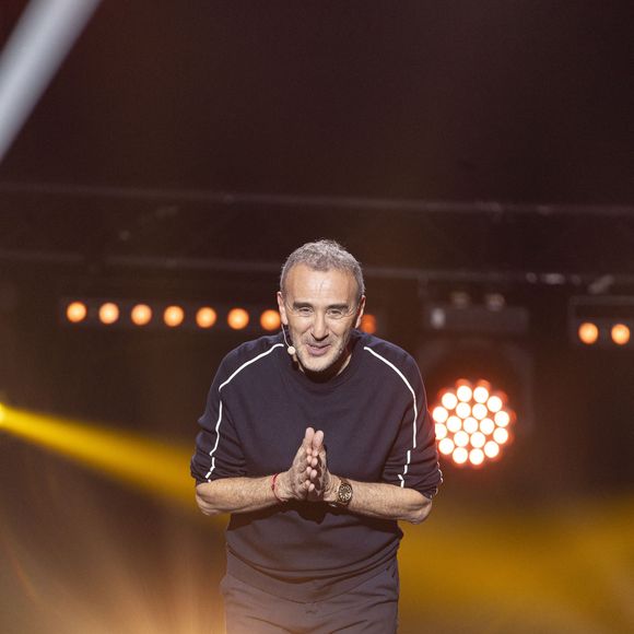Exclusif - Elie Semoun sur scène lors du concert "Leurs voix pour l'espoir" diffusé le 5 juillet en prime sur C8, à l'Olympia à Paris le 11 mars 2024.
© Perusseau / Bellak / Bestimage
