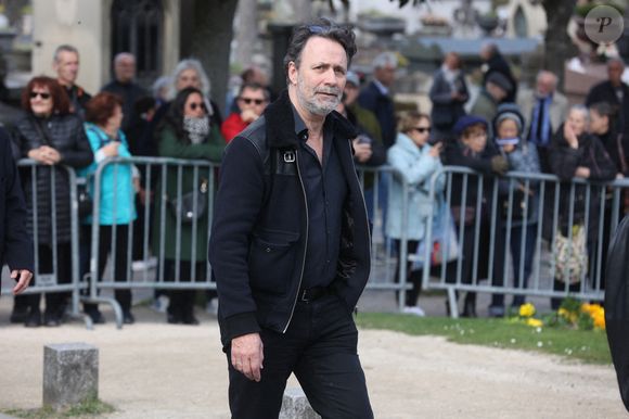 Christophe Carriere arrive aux funérailles de l'actrice belge Emilie Dequenne au crématorium du cimetière du Père Lachaise à Paris, France, le 26 mars 2025. Photo by Jerome Domine/ABACAPRESS.COM