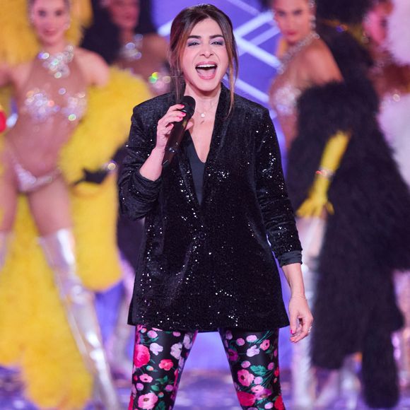 Exclusif - Julie Zenatti à l'enregistrement de l'émission "La grande soirée des cabarets" au Château de Fontainebleau, diffusée le 24 juin, sur France 2.

Photo : Cyril Moreau-Tiziano Da Silva / Bestimage