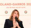 Amélie Mauresmo a aussi tenu à marquer le coup pour les épreuves de tennis-fauteuil et de quad. Avec une augmentation de 14,55 %, c'est la catégorie qui progresse le plus. 

Amélie Mauresmo lors de la conférence de presse du tournoi de tennis du Grand Chelem de Roland-Garros 2026, au stade Roland-Garros à Paris, France, le 16 avril 2026. 

©Jack Tribeca/Bestimage