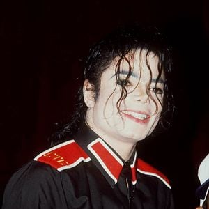 "MICHAEL JACKSON" SOURIANT "PORTRAIT"