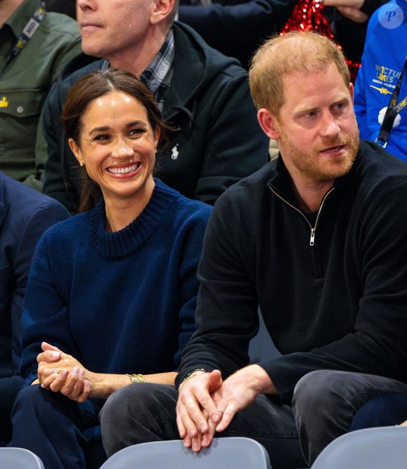 L'épouse du prince Harry a néanmoins publié un magnifique message d'amour pour son mari le vendredi 14 février 2025 sur Instagram

Le prince Harry et Meghan Markle à Vancouver au Canada pour les Invictus Games le 10 février 2025.
Crédit : Backgrid UK/ Bestimage