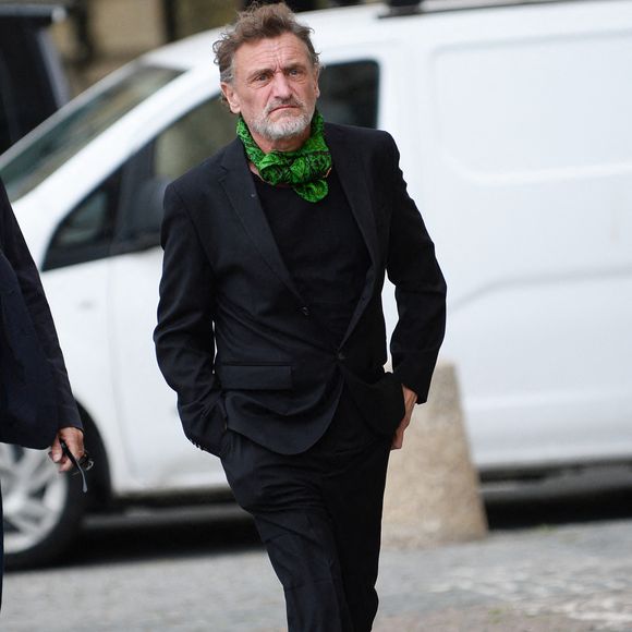 Jean-Paul Rouve - Arrivées aux obsèques de Jean-Paul Rappeneau en l'église Saint-Sulpice à Paris le 10 septembre 2026 ©Agence/Bestimage