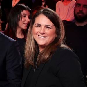 Exclusif - Valérie Benaim, sur le plateau de l’émission « TPMP » présentée par C.Hanouna et diffusée en direct sur Youtube et sur toutes les box (SFR, FREE, Bouygues, MyCanal etc), Paris, France, le 10 mars 2025. © Jack Tribeca / Bestimage