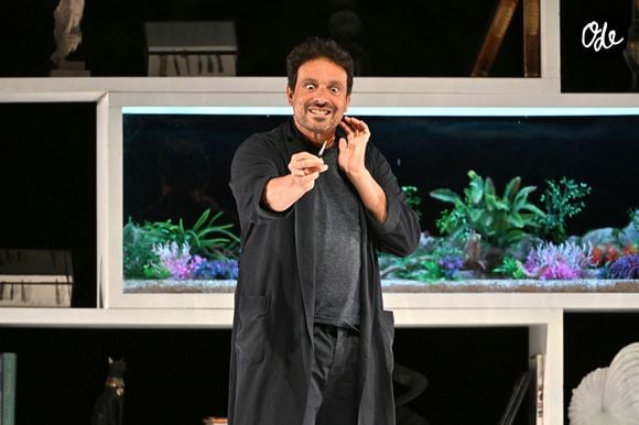 Bruno Salomone lors de la 3e soirée de la 1re édition du festival Les Théâtrales d’Eze en plein air à l'oppidum du Col d'Eze avec la pièce "Au Scalpel", le 7 août 2023. 

© Bruno Bebert / Bestimage
