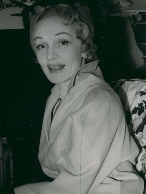 Au 12, avenue Montaigne, à deux pas des Champs-Elysées, la dernière demeure de Marlène Dietrich, icône des années 1930