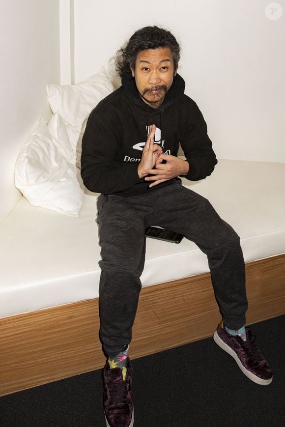 Exclusif - Rendez-vous avec Bun Hay Mean ("Le chinois marrant") à Paris, le 10 février 2020. © Jack Tribeca / Bestimage