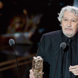 Alain Chabat (César du meilleur acteur dans un second rôle pour "l'amour ouf") - Cérémonie de la 50ème édition de la cérémonie des César à l'Olympia à Paris, France, le 28 février 2025 © Dominique Jacovides - Olivier Borde / Bestimage