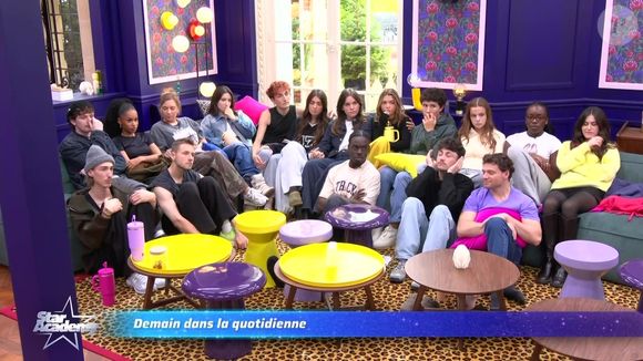 Le directeur Michaël Goldman leur annoncera dans la semaine qui d'entre eux se retrouvent nommés 

Quotidienne de la "Star Academy 2025" sur TF1

Photo : tf1
