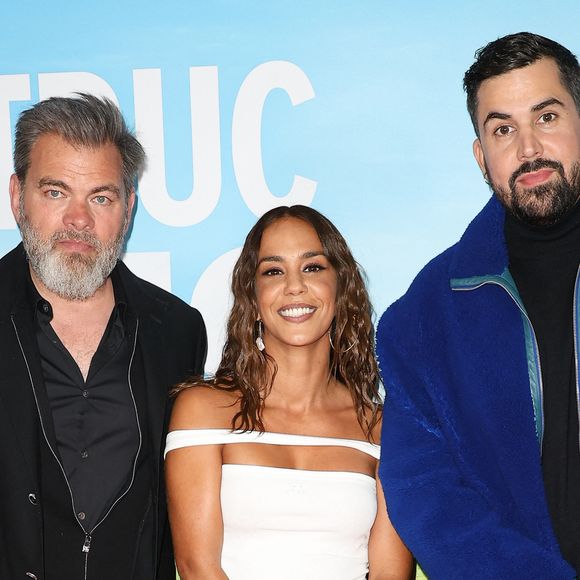 Clovis Cornillac, Alice Belaïdi et Victor-Artus Solaro, dit Artus, à l'avant-Première du film "Un p'tit truc en plus" au cinéma UGC Normandie à Paris le 25 avril 2024.

© Coadic Guirec/Bestimage