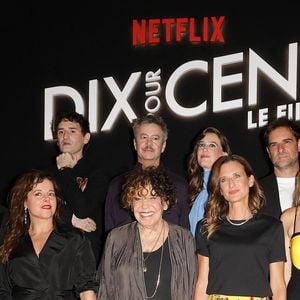 Netflix a soigné son entrée en scène. Mardi 8 septembre, toute la troupe de Dix pour cent s'est retrouvée à l'Olympia, à Paris, pour l'avant-première du film
Laure Calamy, Camille Cottin, Liliane Rovere, Gregory Montel, Laetitia Casta, Fanny Sidney, Thibault de Montalembert, Nicolas Maury et Vincent Macaigne - Avant-première du film "Dix pour cent" à l'Olympia à Paris le 8 septembre 2026. © Coadic Guirec/Bestimage