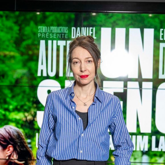 Jeanne Cherhal à l'avant-première du film "Un silence" au cinéma UGC Ciné Cité Les Halles à Paris le 14 décembre 2023.

© Pierre Perusseau / Bestimage
