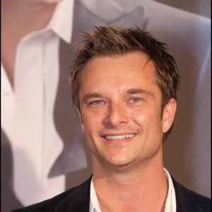 Le fils de Johnny Hallyday est actuellement en pleine tournée

David Hallyday lors de la première du film Casino Royale à Paris au Grand Rex en 2006.
Crédit : RINDOFF-GUIREC / BESTIMAGE