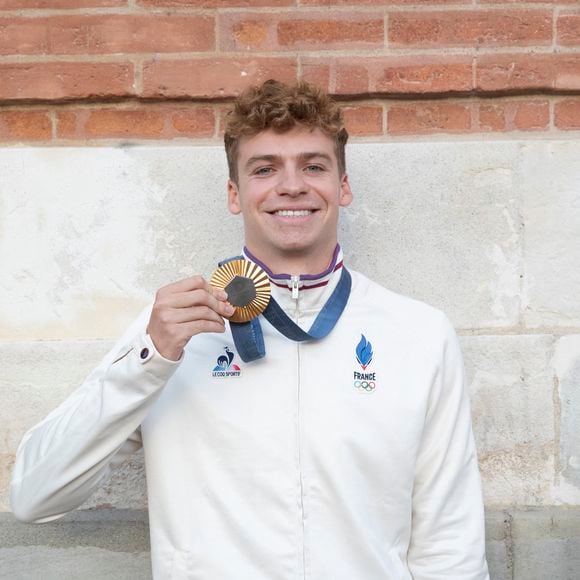 Léon Marchand - Les Toulousains ont accueilli avec ferveur les athlètes de la Ville rose et de ses alentours, après leur performance aux Jeux Olympiques de Paris 2024 sur la place du Capitole le 18 septembre 2024. © Frédéric Maligne/Bestimage