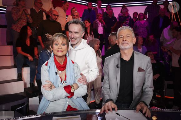 Exclusif - Isabelle Morini-Bosc, Jean-Marc Dorangeon, Gilles Verdez, sur le plateau de l’émission « TPMP » présentée par C.Hanouna et diffusée en direct sur C8, Paris, France, le 20 février 2025. © Jack Tribeca / Bestimage