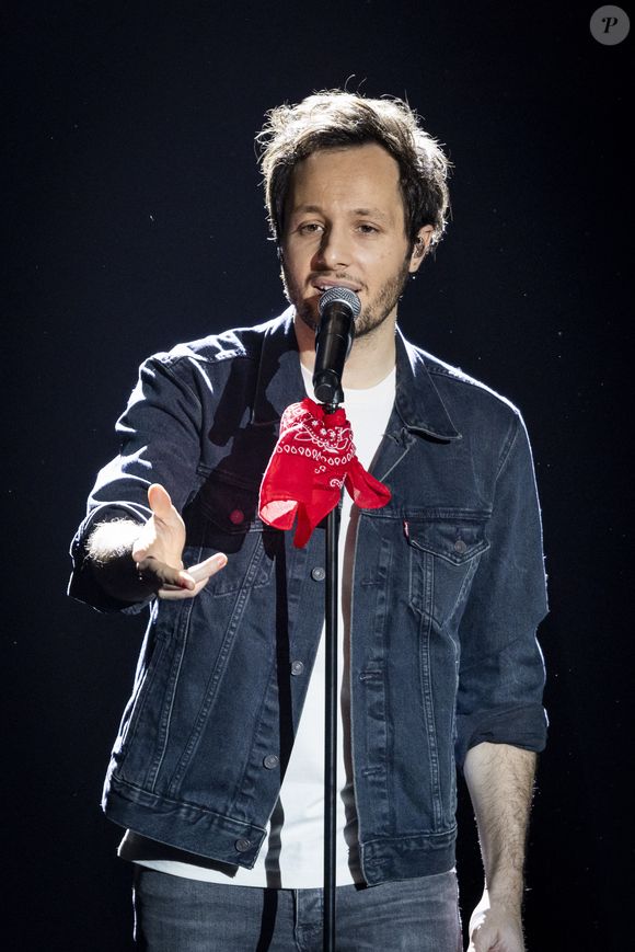 Exclusif - Vianney (Artiste masculin de l’année) sur la scène des 39èmes Victoires de la Musique à la Seine Musicale à Paris. Le 7 février 2024
© Cyril Moreau / Bestimage