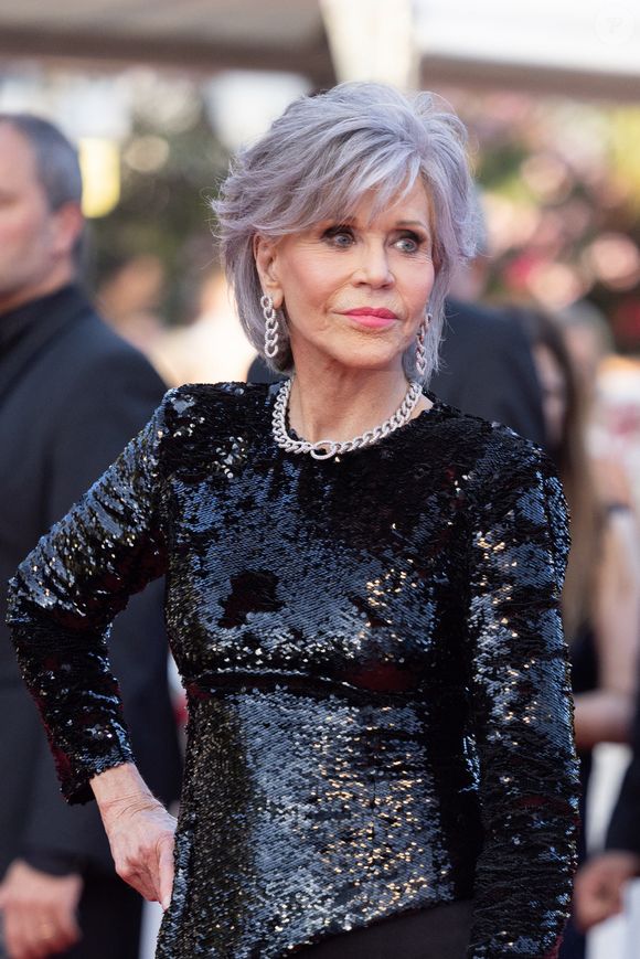 Jane Fonda - Montée des marches du film " Elémentaire " pour la cérémonie de clôture du 76ème Festival International du Film de Cannes, au Palais des Festivals à Cannes. Le 27 mai 2023 © Olivier Borde / Bestimage