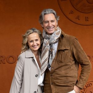 Laurent Solly et sa compagne Caroline Roux au photocall du village lors des Internationaux de France de Tennis de Roland Garros 2026, à Paris, France, le 5 juin 2026.
© Jacovides-Moreau/Bestimage