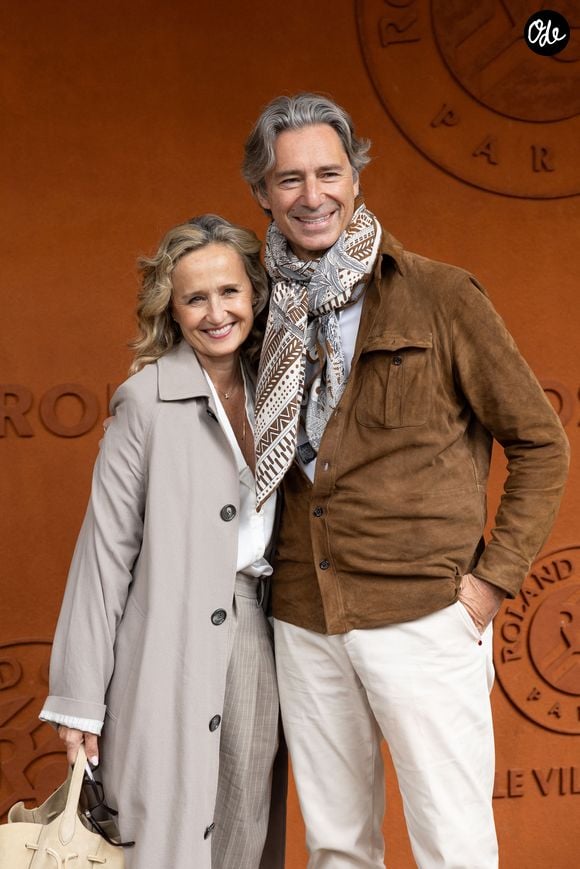 Laurent Solly et sa compagne Caroline Roux au photocall du village lors des Internationaux de France de Tennis de Roland Garros 2026, à Paris, France, le 5 juin 2026.

© Jacovides-Moreau/Bestimage
