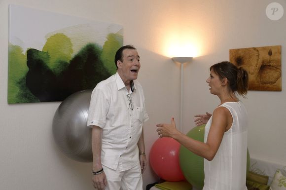 Exclusif. L'imitateur français et personnalité de la télévision Pascal Brunner pendant sa thérapie vocale avec l'orthophoniste Stéphanie Perrière, à Nice, dans le sud de la France, le 02 juillet 2014. Photo par Patrice Masante/ABACAPRESS.COM