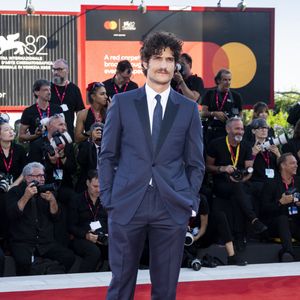 Louis Garrel lors de la cérémonie de clôture du 82ème Festival International du Film de Venise (La Mostra), Italie, le 6 septembre 2025. © SGP/Bestimage