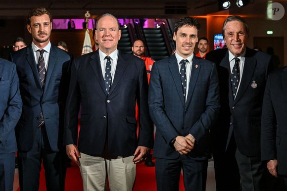 "Le choc a couté la vie à un jeune garçon de 17 ans. Un autre jeune homme de 24 ans est dans un état grave, son pronostic vital est engagé"

Exclusif - Pierre Casiraghi, le prince Albert II de Monaco, Louis Ducruet, et Michel Boéri, le président de l'Automobile Club de Monaco - Le prince Albert II de Monaco, accompagné de ses neveux Pierre Casiraghi et Louis Ducruet, a assité, au Grimaldi Forum à Monaco, le 30 avril 2025© Bruno Bebert/Bestimage