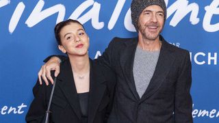 Calogero et sa fille Nina reprennent ensemble une chanson d'Olivia Rogrido : "J'ai trouvé un choriste"