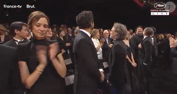 L'animatrice a fait le voyage sur la Croisette pour soutenir Maxim Nucci, alias Yodelice, qui a composé la musique de Karma, le dernier long-métrage de Guillaume Canet.

Festival de Cannes : Isabelle Ithurburu venue soutenir son compagnon Maxim Nucci,