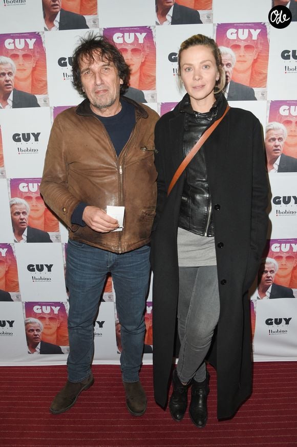 Le producteur a rendu un vibrant hommage à celle qui partageait la vie de son père, le réalisateur Arnaud Sélignac, depuis près d'un quart de siècle.

Arnaud Sélignac et Natalia Dontcheva - Les célébrités assistent à la projection du film "Guy" suivie du concert exceptionnel d’Alex Lutz et des musiciens du film qui interprétent en exclusivité les musiques originales du film, dans la salle mythique du music-hall français, Bobino, à Paris, France, le 3 décembre 2018. © Coadic Guirec/Bestimage