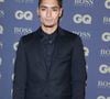 Mais c'était sans compter Guillaume Pley qui lui a fait comprendre que son ami lui avait sûrement menti pour lui faire plaisir : "C’est une connerie gros, t’y as cru ?”
Le rappeur Sneazzy - Soirée "L'homme de l'année GQ 2014" au Musée d'Orsay, à Paris le 19 novembre 2014. OLIVIER BORDE / BESTIMAGE