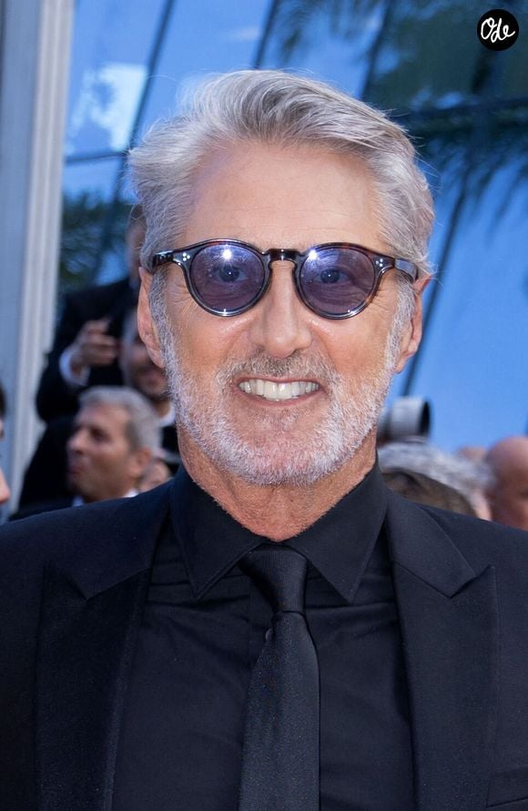 Guest, Antoine de Caunes - Montée des marches du film « Amarga Navidad » lors du 79ème Festival International du Film de Cannes, le 19 mai 2026. © Olivier Borde / Bestimage
