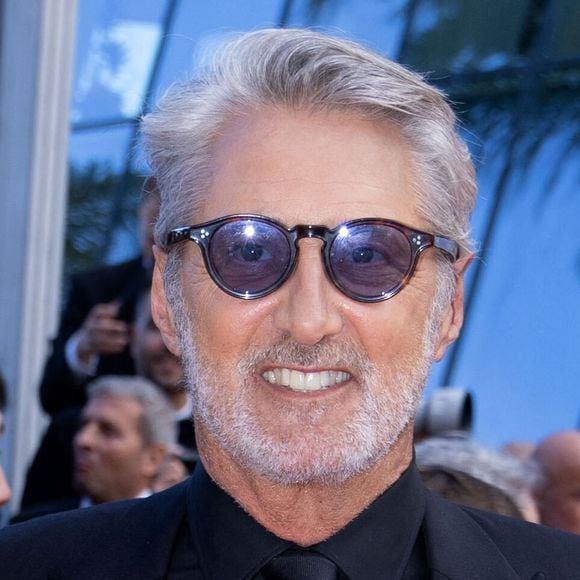 Guest, Antoine de Caunes - Montée des marches du film « Amarga Navidad » lors du 79ème Festival International du Film de Cannes, le 19 mai 2026. © Olivier Borde / Bestimage