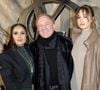 Le mariage avait été organisé par sa famille, car Salma avait une phobie des cérémonies officielles.

Salma Hayek, François Henri Pinault et sa fille Mathilde Pinault - Photocall du défilé de mode prêt-à-porter automne-hiver 2023/2024 "Saint Laurent" lors de la Fashion Week de Paris, le 28 février 2023.
OLIVIER BORDE / BESTIMAGE