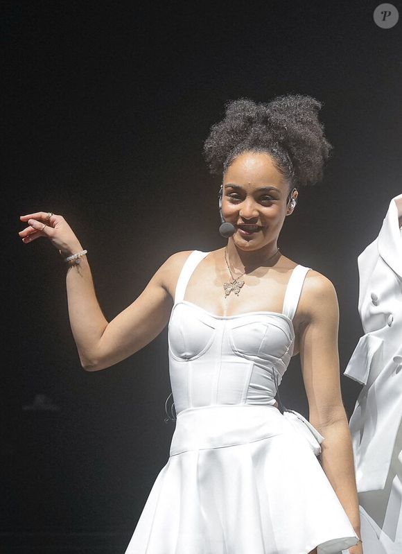 Ce lundi 22 décembre, Candice, ex-élève de la "Star Ac" 2023, faisait son tout premier concert dans la Salle Pleyel à Paris.

Candice Vernet lors du concert de la "Star Academy" à Lyon, le 15 mars 2023. 

Photo : Sandrine Thesillat / Panoramic