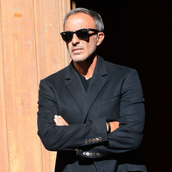 Nikos Aliagas - Obsèques de Claudia Cardinale en l’église Saint-Roch de Paris, France, le 30 septembre 2025. © Bestimage