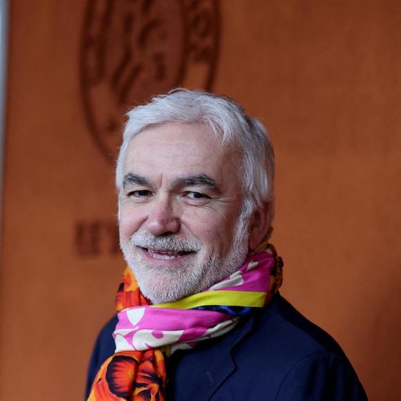 Pascal Praud au village lors des Internationaux de France de tennis de Roland Garros 2024, à Paris, France, le 1er juin 2024. © Jacovides-Moreau/Bestimage