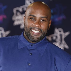 Le champion préfère ne prendre aucun risque pour sa santé.

Teddy Riner
La 27 ème édition des NRJ MUSIC AWARDS au Palais des festivals et des congrès, à Cannes vendredi 31 octobre 2025. © Christophe Aubert via Bestimage