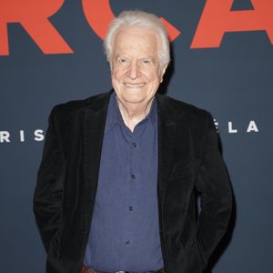 Mais leur idylle s’est brusquement interrompue lorsqu’elle croise la route d'André Dussollier...
André Dussollier - Première du film "Mercato" au cinéma "Le Grand Rex" à Paris, le 17 février 2025.
© Guirec Coadic/Bestimage
