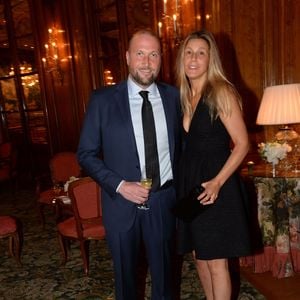 Il y séjourne plusieurs fois par an, avec Gaëlle, sa compagne.

François Damiens et sa compagne - Gala de charité annuel de la "Maud Fontenoy Foundation" à l'hôtel Bristol à Paris, le 4 juin 2015.